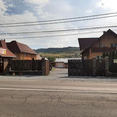 Kacso Apartma Ocna de Sus Exteriér fotografie