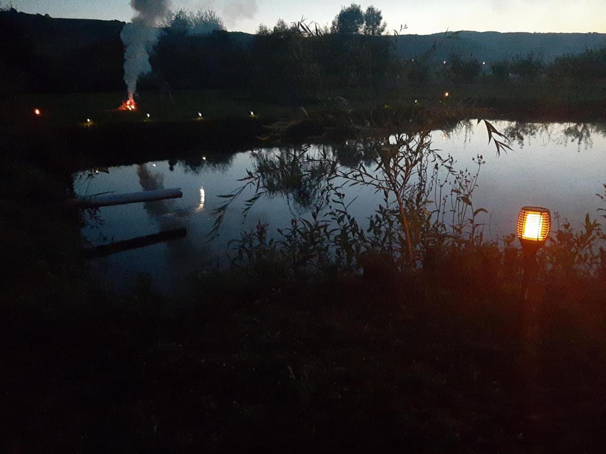 Kacso Apartma Ocna de Sus Exteriér fotografie